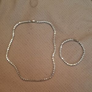 Elegant Silver Necklace and Bracelet Set